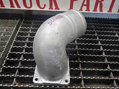 (GOOD USED) International DT466E Turbo Intake Elbow