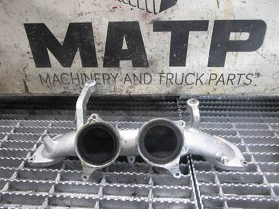 2010 2011 2012 International Maxxforce 7 Diesel Engine Duct Distribution Manifold 1882392C1