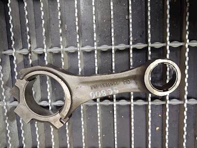 1993 Cummins 6BT 5.9L 12 Valve Diesel Engine Connecting Rod Part# 3901566