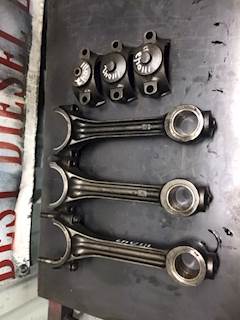 Detroit 4-71 Piston / Rod Part Number 535010