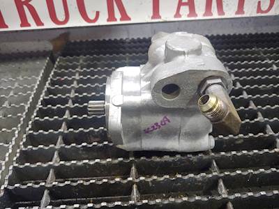 Caterpillar 3126 Diesel Engine TRW Power Steering Pump, TRW P# PS221616L11301
