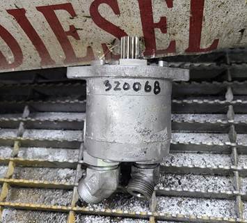 Webster Danfoss Hydraulic Power Steering Pump Part# 194YC004178-LF