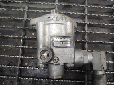 LUK Hydraulic Power Steering Pump LF73C Part# 2106820, 135 Bar, 61-280088
