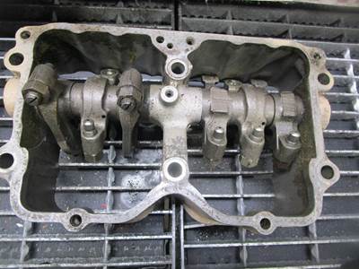 (GOOD USED) Cummins NH/NTC/855 Rocker Arm Lever Box P# 168802, 168805C, 194525 (SOLD INDIVIDUALLY)