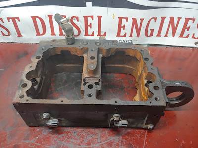 1998 Cummins N14 Celect Plus Diesel Engine Rocker Housing Part# 3076221, 3072357
