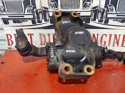 ZF Power Steering Gear off 2002 Isuzu FTR / GM W6500 Truck Part# 8097955826
