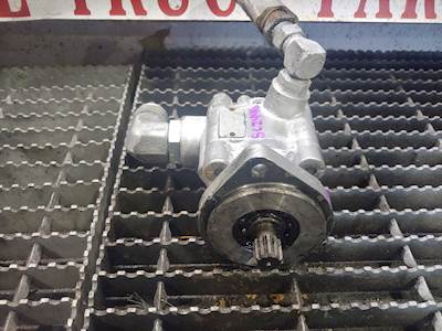 LUK Hydraulic Power Steering Pump VT73 Part# 1682626C91 02105342 150 BAR