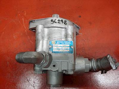 INTERNATIONAL DT466E, LUK Hydraulic Power Steering Pump LF73C Part# 2005337C91 2107611 163 BAR