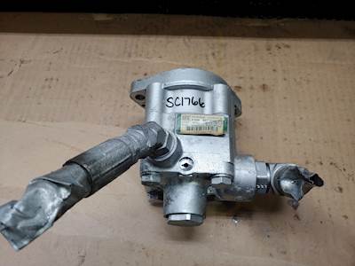 INTERNATIONAL DT466E, LUK Hydraulic Power Steering Pump LF73C Part# 2005337C91 2107611 163 BAR