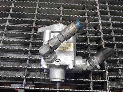 INTERNATIONAL DT466E, LUK Hydraulic Power Steering Pump LF73C Part# 2005337C91 2107611 163 BAR