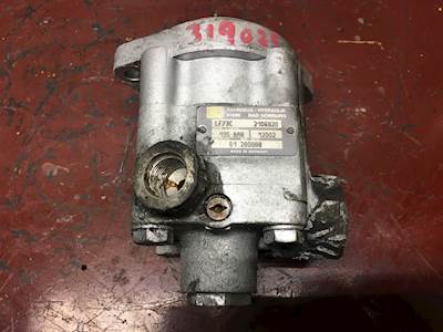LUK Hydraulic Power Steering Pump LF73C Part# 2106820, 135 Bar, 61-280088