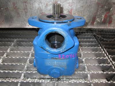 (GOOD USED TAKEOFF) Vickers V20F Power Steering Pump pulled from 2001 Cummins Mechanical 8.3L 6CT Diesel Engine P# 02-141909-2