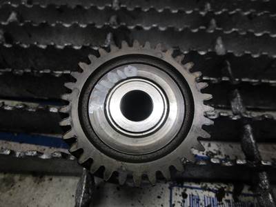 (GOOD USED) 2011 Isuzu 4JJ1 Idler Gear OEM