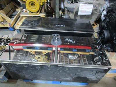 (GOOD USED) Truck Bed Side Tool Box 48" X 18" X 18 1/2"