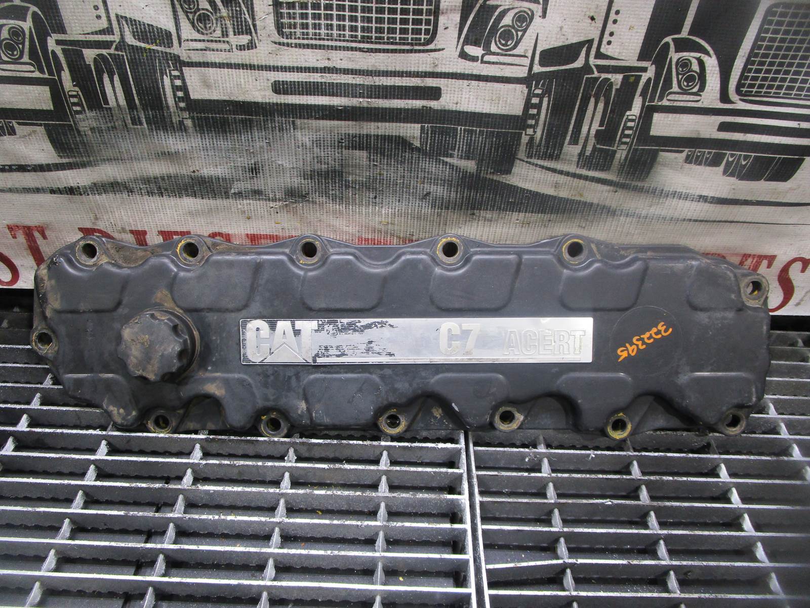 20042006 Caterpillar C7 Diesel Engine Valve Cover OEMPart 2422407