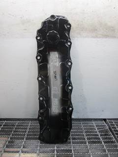 Caterpillar C7 Diesel Engine Valve Cover OEM-Part# 242-2407, 2422407