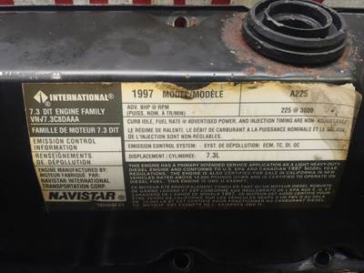 (GOOD USED) International 7.3L Powerstroke Valve Cover