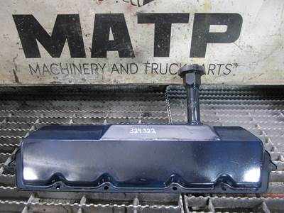 (GOOD USED) International T444E Valve Cover with Fill Tube