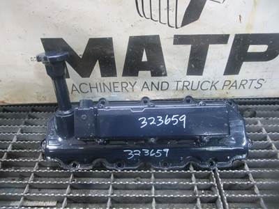(GOOD USED) International VT365 6.0L Diesel Engine Valve Cover