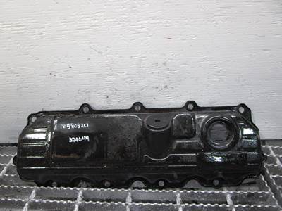 (GOOD USED) International VT365 Valve Cover 1838052C1