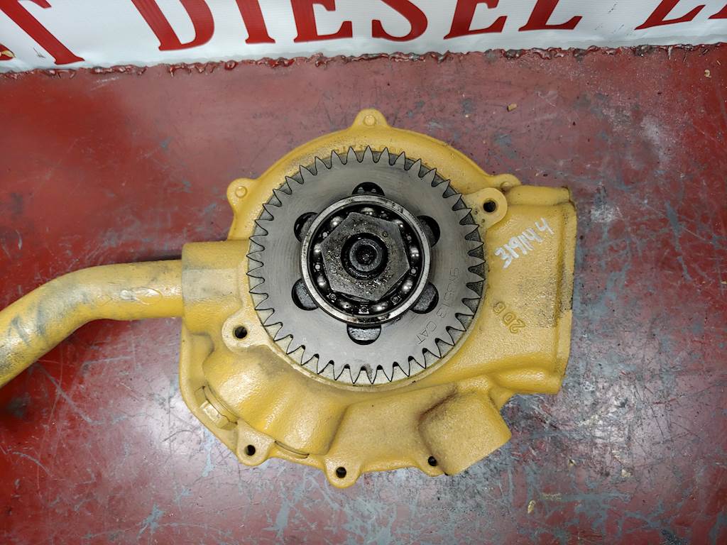 1999 Caterpillar 3176 Water Pump Assembly Part 1766995, 1054214, 105