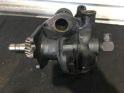 1998 Cummins N14 Celect Plus Water Pump Assembly Part# 3882615, 3892920