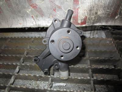 (GOOD USED) 2005 Kubota D722 Diesel Engine Water Pump OEM-Pump