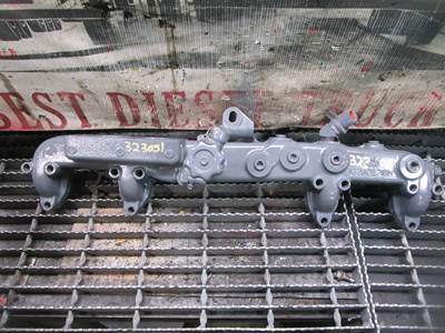 (GOOD USED) Mack Diesel Engine Water Manifold Part# 107GC5718M