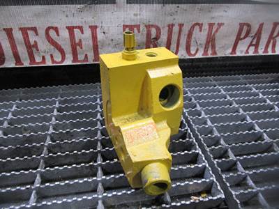 2007-2009 Caterpillar C7S Diesel Engine Thermostat Housing OEM-Part# 306-7211, 3067211