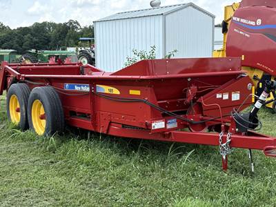 New Holland 185 Dry Manure Spreader