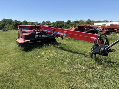 New Holland DISCBINE 310 Pull-Type Mower Conditioner/Windrower