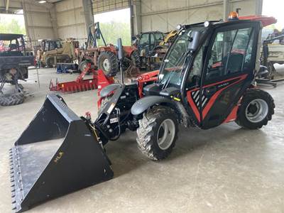 Manitou ULM 415 H Telehandler - 3300lb Capacity, 14ft Lift Height