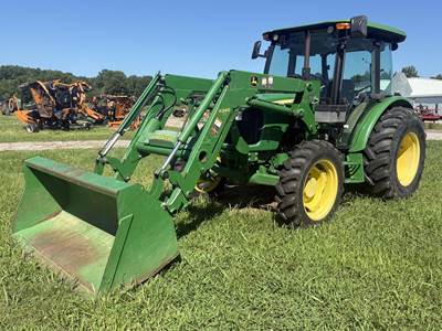 John Deere 5065E Tractor
