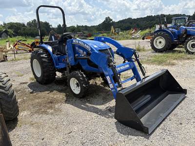New Holland WORKMASTER 40 Tractor