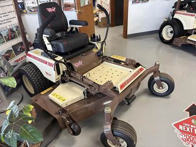 Grasshopper 127V Zero Turn Mower