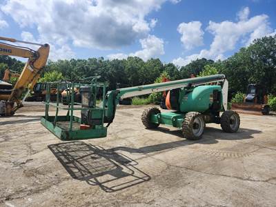JLG 600A Articulating Boom Lift