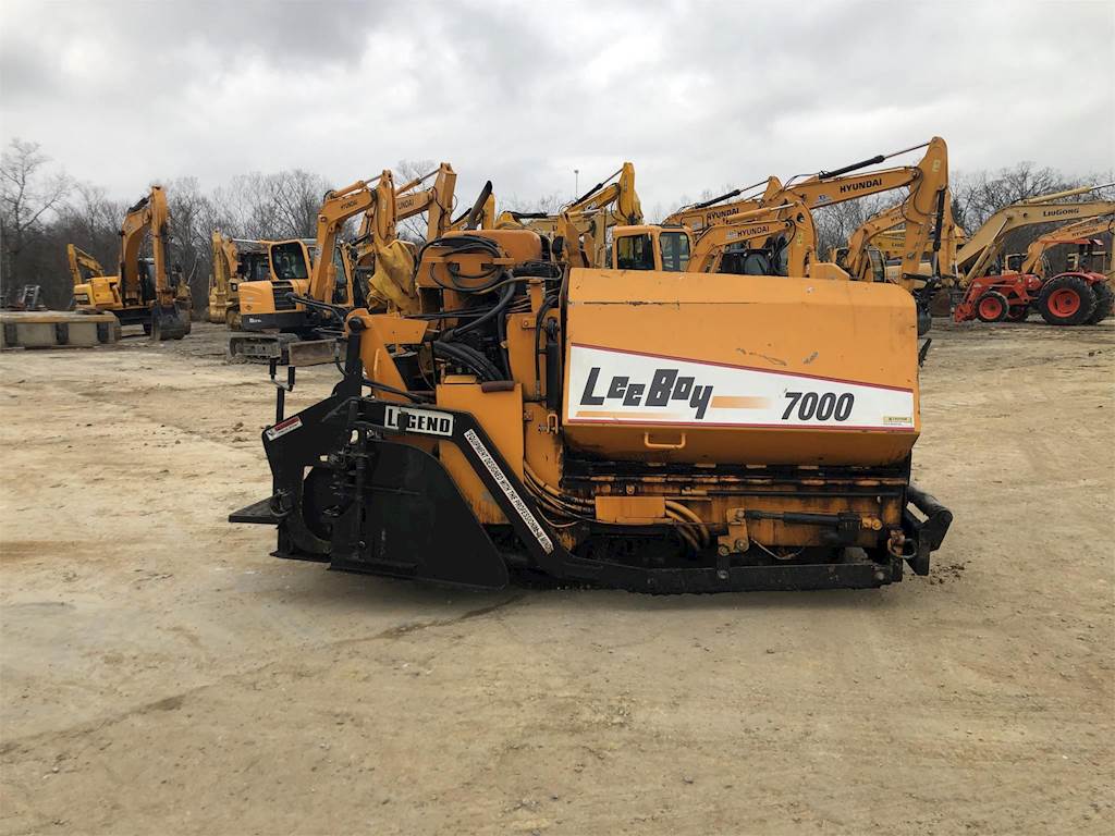 LeeBoy 7000 Asphalt Paver For Sale, 1,644 Hours Louisville, KY C309