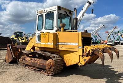 Liebherr LR621C Crawler Loader