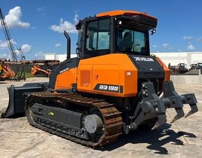 DEVELON DD100 Dozer