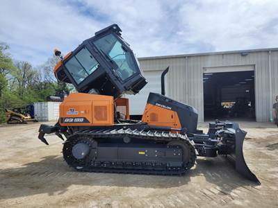 DEVELON DD100 Dozer