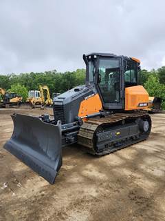 DEVELON DD100 Dozer
