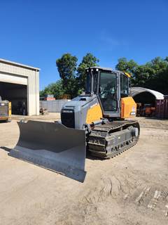 DEVELON DD100 Dozer