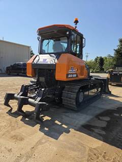 DEVELON DD100 Dozer