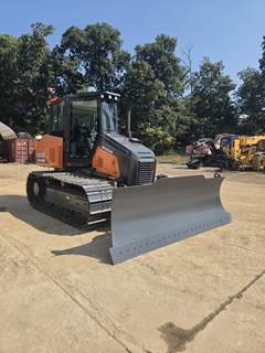DEVELON DD100 Dozer