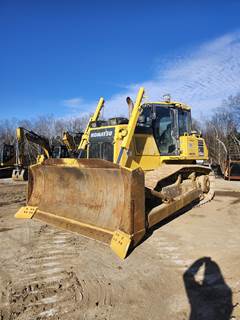 Komatsu D65EXi-18 Dozer