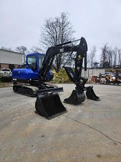 BLU B60 Excavator