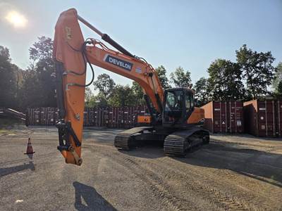 DEVELON DX255 LC-7 Excavator