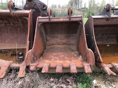 Hyundai 48 INCH Bucket