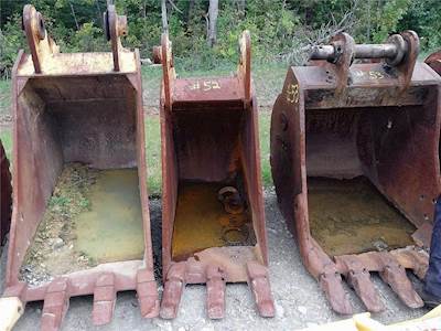 USA 24" Bucket, 15" Stick & Linkage Width, 2.75" pin diameter