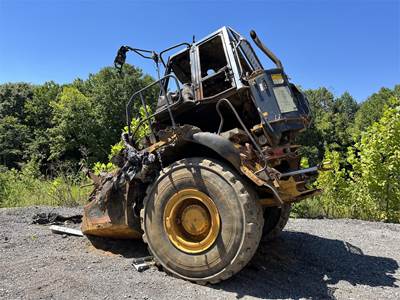 Bell B30 Off-Highway Truck
